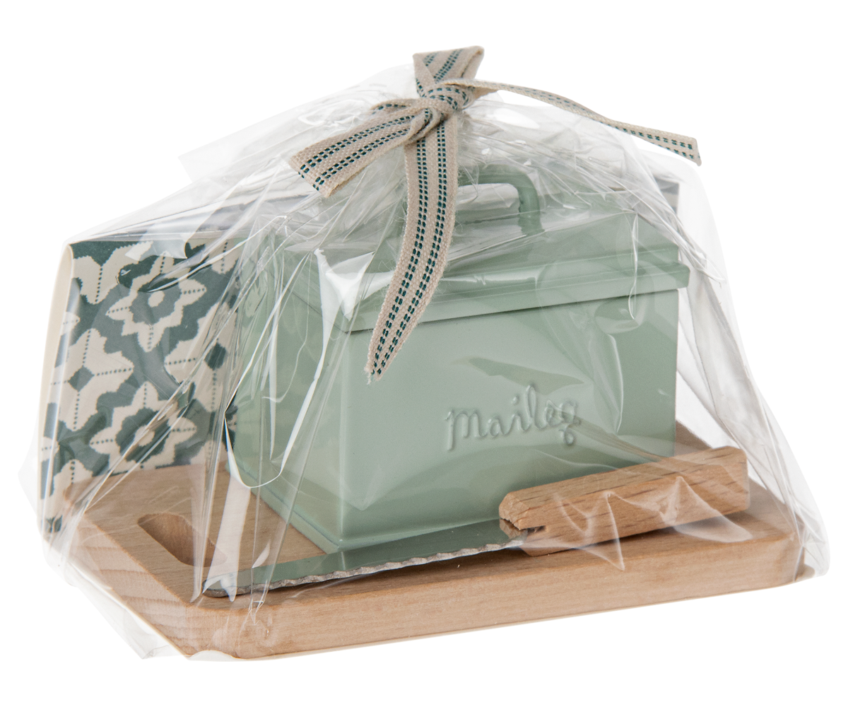 Maileg - Miniatur Brot box mit Schneidebrett und Messer Bild 4