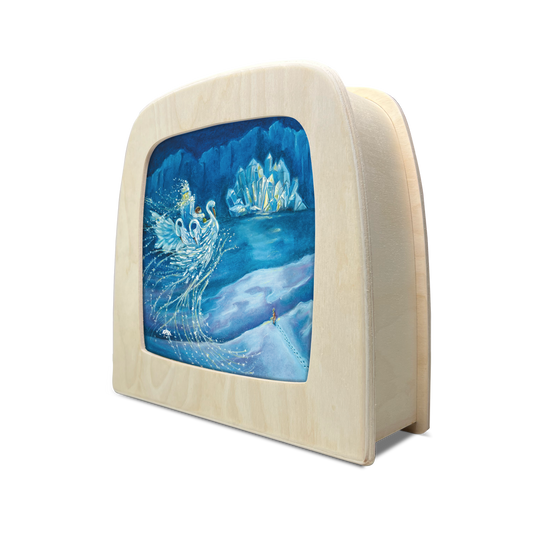 Toverlux Holzlampe von der Seite mit der Silhouette Snow Queen, blaue Winternacht mit Eispalast