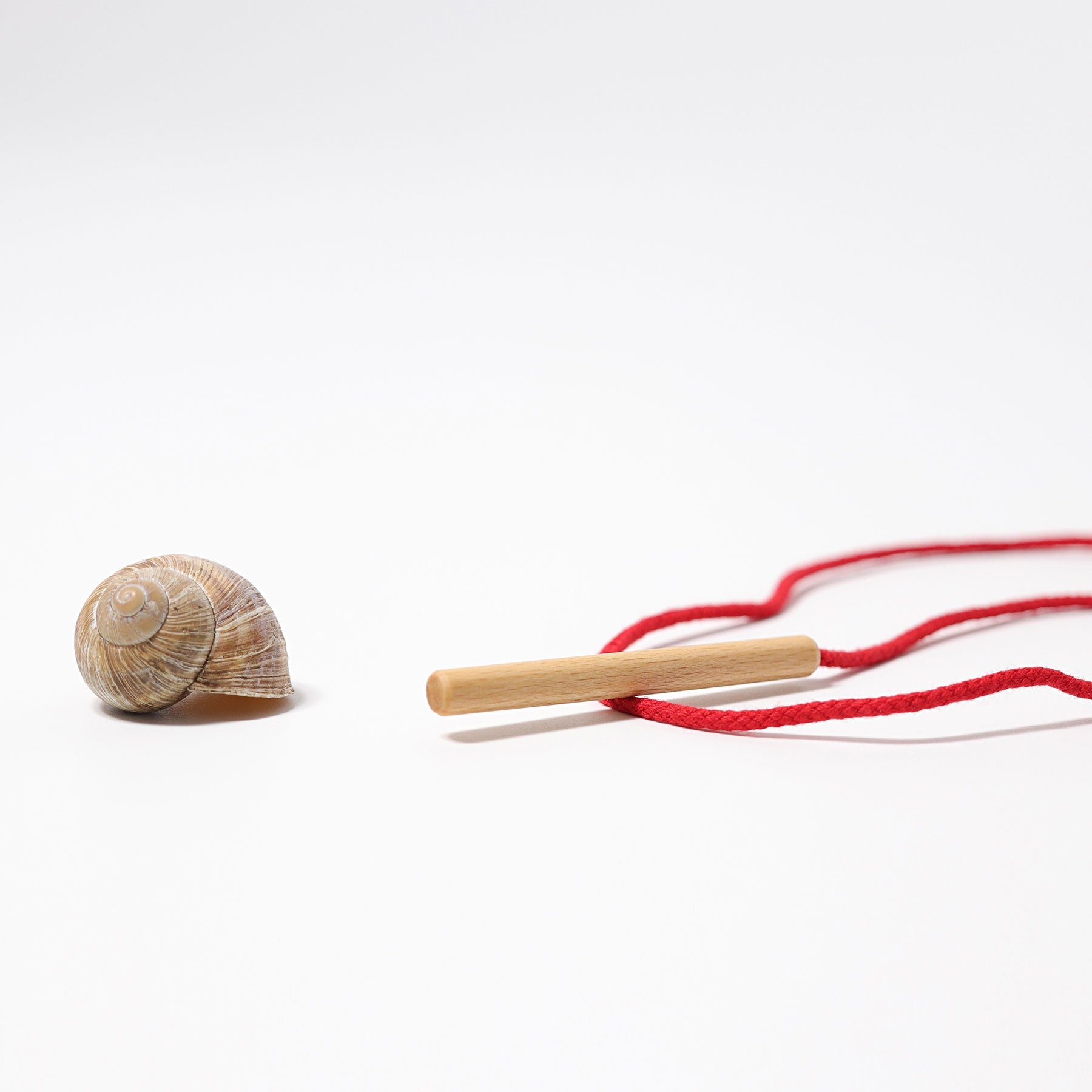 GRIMM´S Holznadel Bild 2