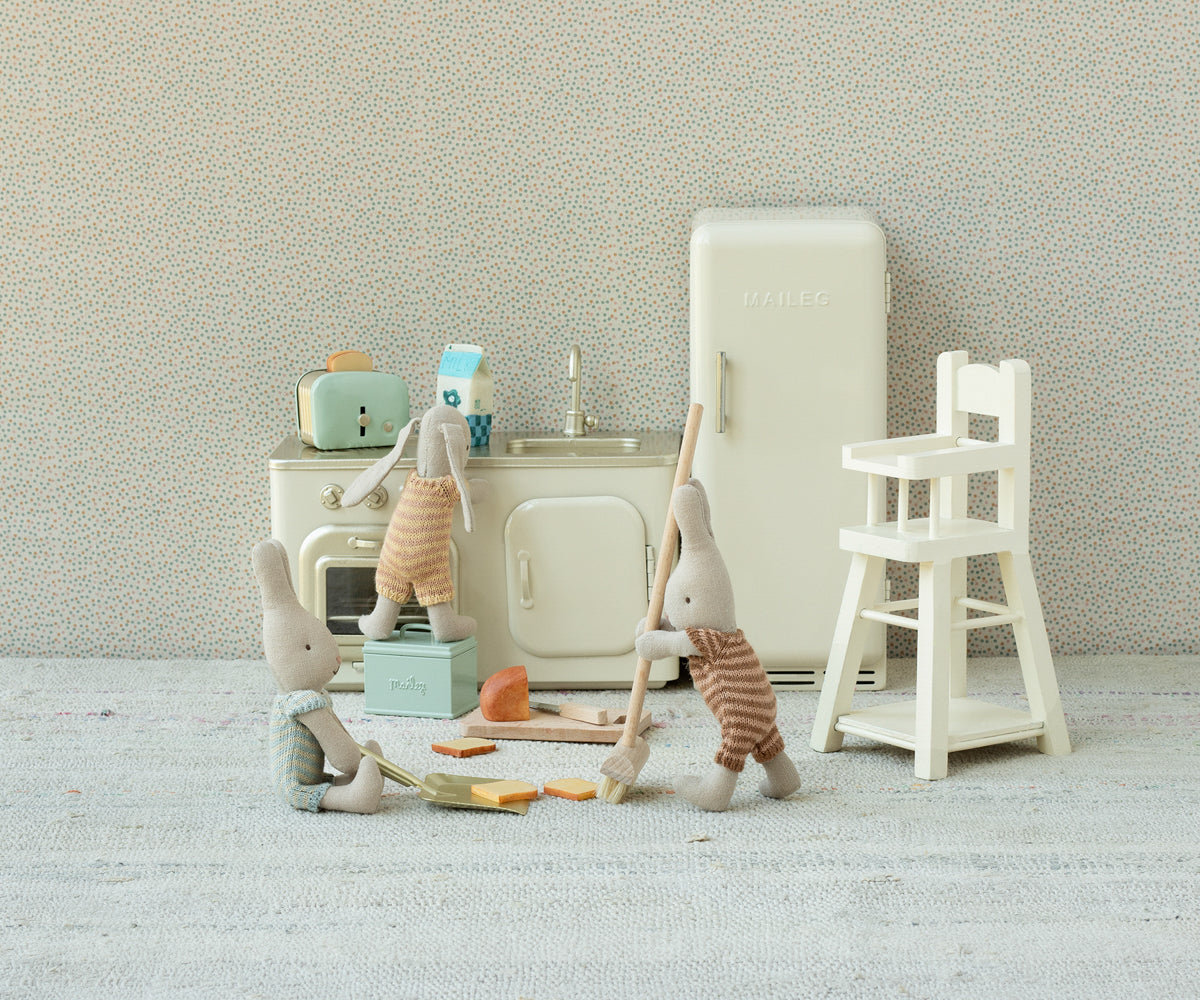 Maileg - Miniatur Brot box mit Schneidebrett und Messer Bild 2