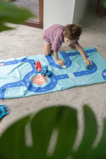 Quut - PlayTowel M - On the road - 174028 PlayTowel M 140 x 70 Road 7