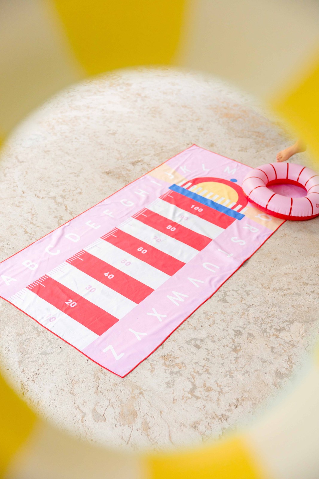 Quut - Playtowel M Lighthouse - 174622 PlayTowel M 140 x 70 Lighthouse 9