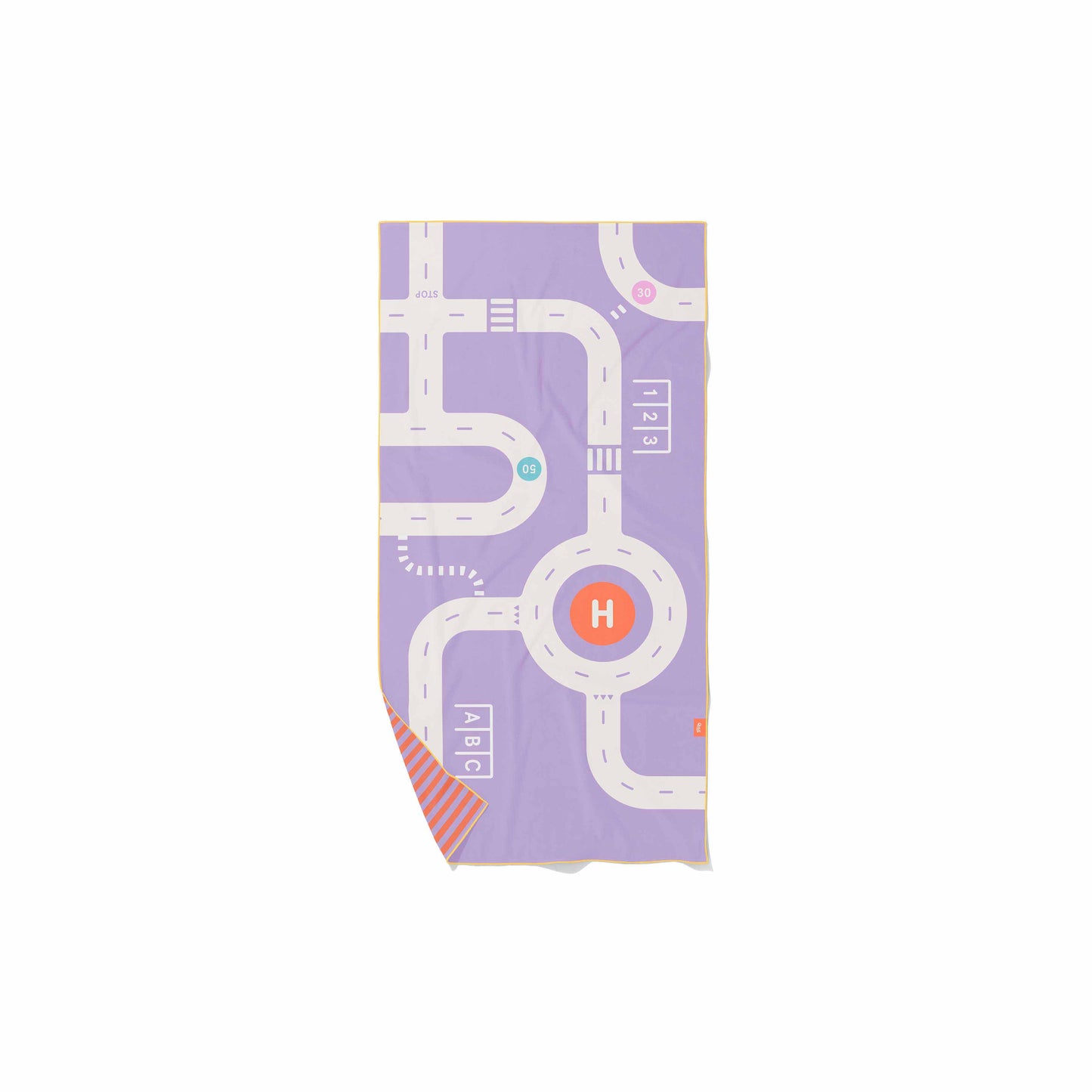 Quut - PlayTowel M - Road - 174646 Play Towel M 140 x 70 Road Lavender 1