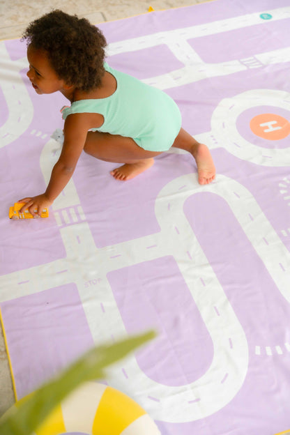 Quut - PlayTowel M - Road - 174646 Play Towel M 140 x 70 Road Lavender 5