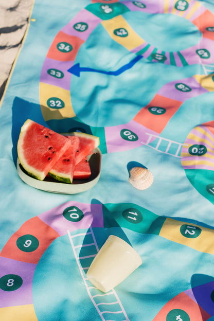 Quut - PlayTowel L (180 x 100cm) - Snake - 174844 Play Towel L 180 x 100 Snakes & Ladder 11