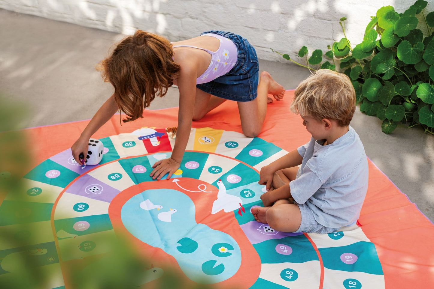 Quut - Playtowel XL Game of the goose - 175551 Playtowel XL goose game 3