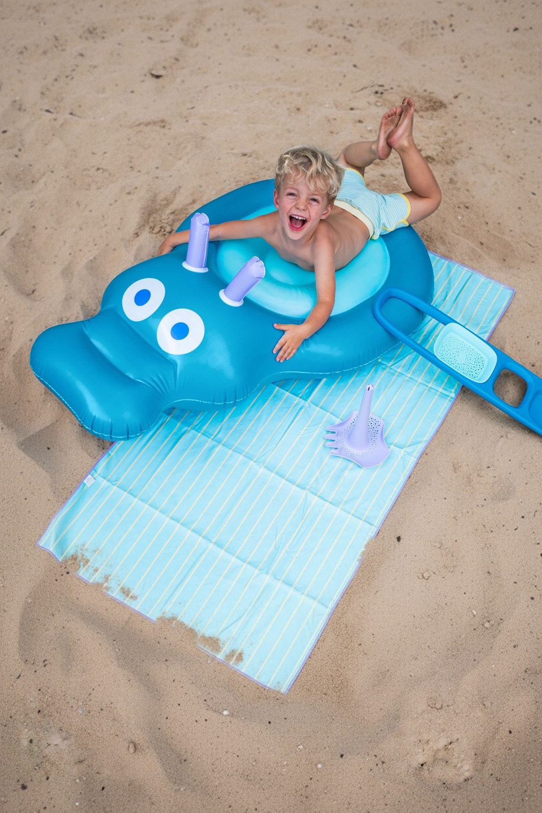 Quut - Inflatable Hippo Float - 175803 Hippo FLoat 3