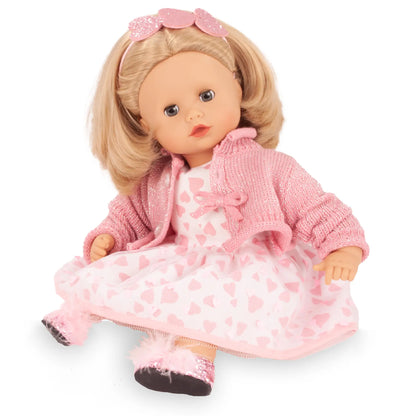 Götz Muffin Valentine mit blondem Haar, Herz-Haarreif und rosa Strickjacke über rosa-weißem Herzchenkleid, Packshot
