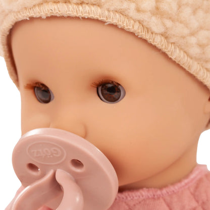 Babypuppe Sleepy Aquini Girl Bärig 33 cm von Götz mit Bärenmotiv und geschlossenen Augen