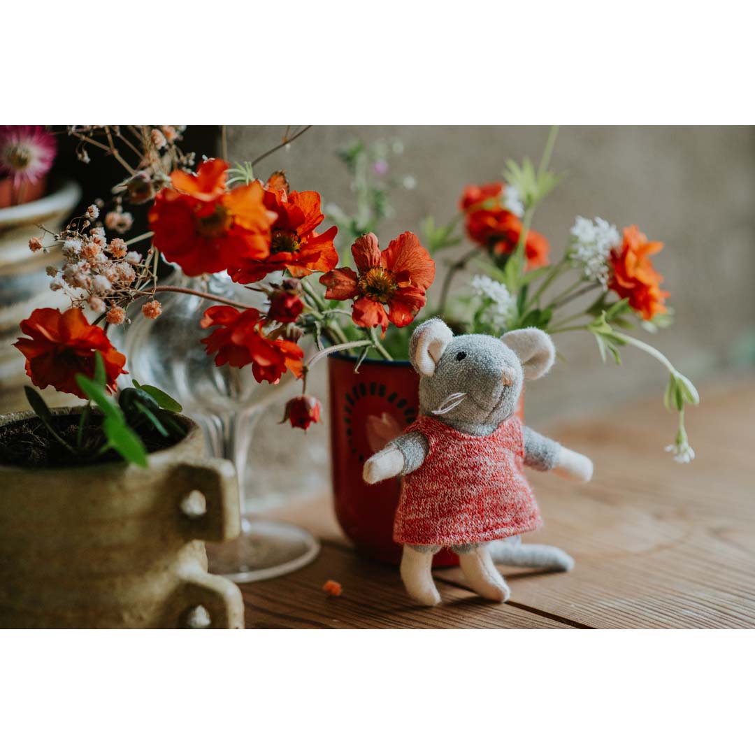 Plüsch-Maus Julia von Sam & Julia, 12 cm groß, aus weicher Baumwolle und Polyester