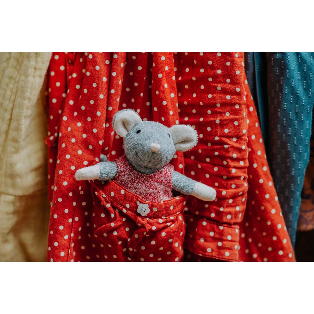 Plüsch-Maus Julia von Sam & Julia, 12 cm groß, aus weicher Baumwolle und Polyester
