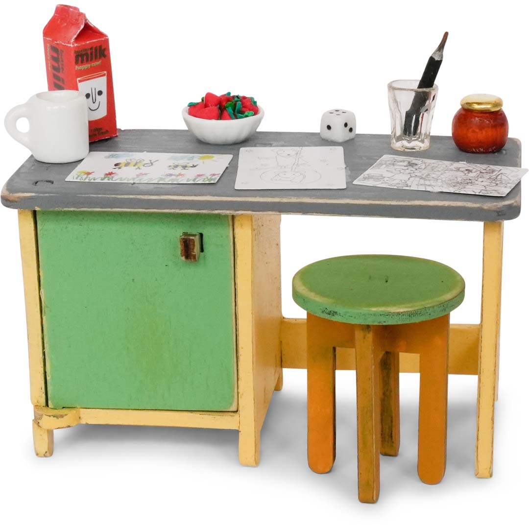 Holz-Baukastenset Sam & Julia Mäusehaus mit vorgeschnittenen Möbelteilen für Miniaturzimmer