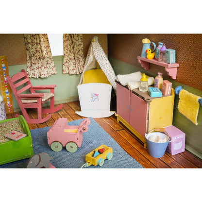 Holz-Baukastenset Mäusehaus-Zimmer Nursery von Sam & Julia mit Babybett, Wiege und Möbeln