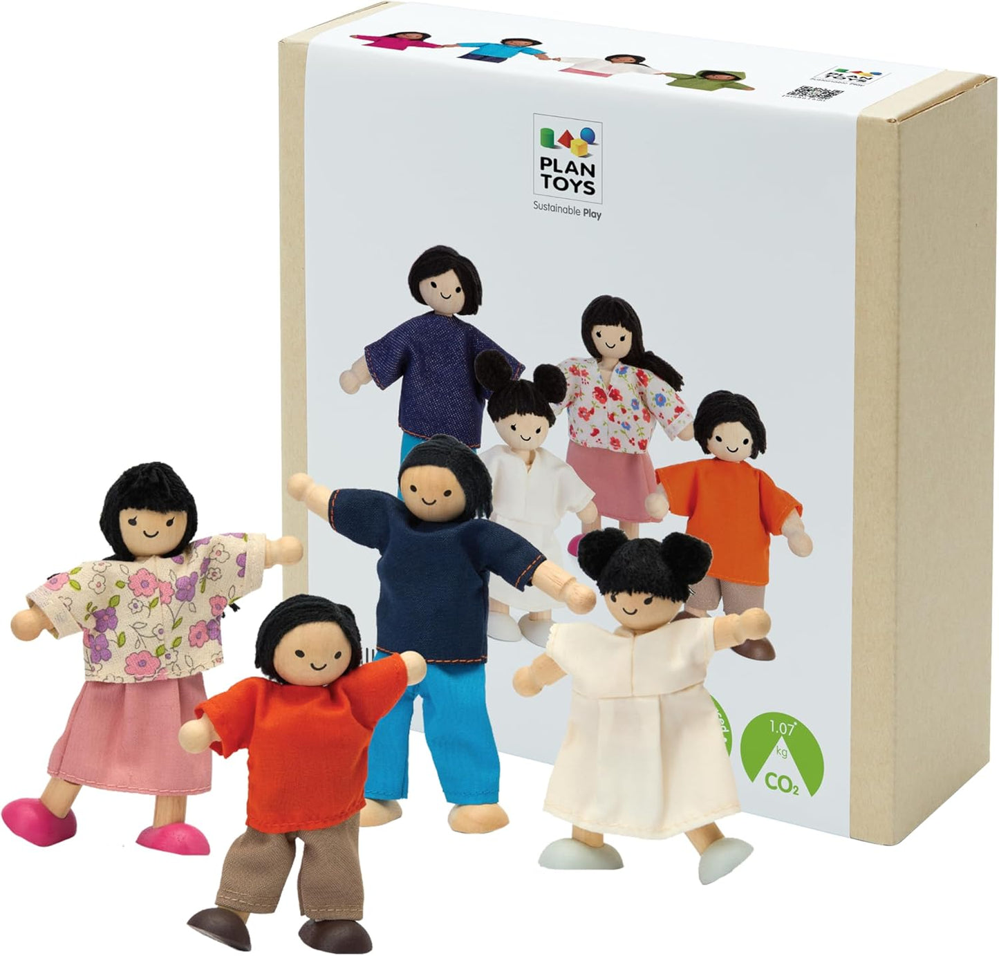Holz-Puppenfamilie Asien von PlanToys mit vier Figuren für das Puppenhaus