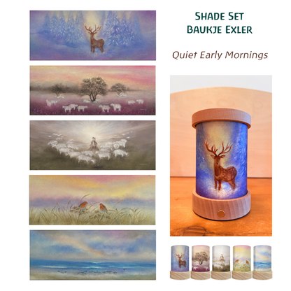 Toverlux Shades Quiet Early Mornings von Baukje Exler: fünf flache Motive und eine leuchtende Laterne mit Hirsch