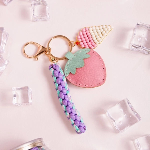 La Petite Épicerie - DIY Set Anhänger - Erdbeermilch