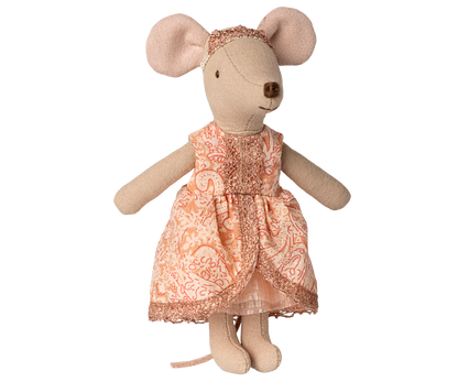 Große Schwester Maus Maileg mit Kleid, Krone und drei bunten Matratzen zum Märchen-Nachspielen