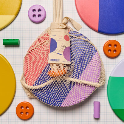 Holzspielzeug Disc Swing von Eperfa in Blau mit runder Scheibe