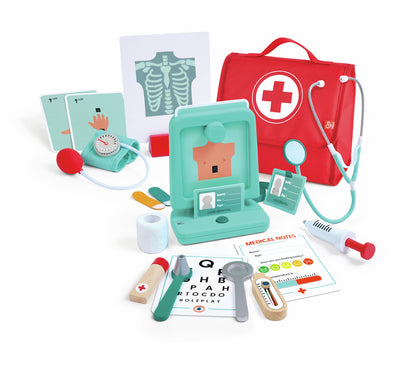 Hape Doktor-Set mit Zubehör: rote Tasche, grüne Box, Stethoskop, Röntgenbild, Sehtesttafel und Holzinstrumente
