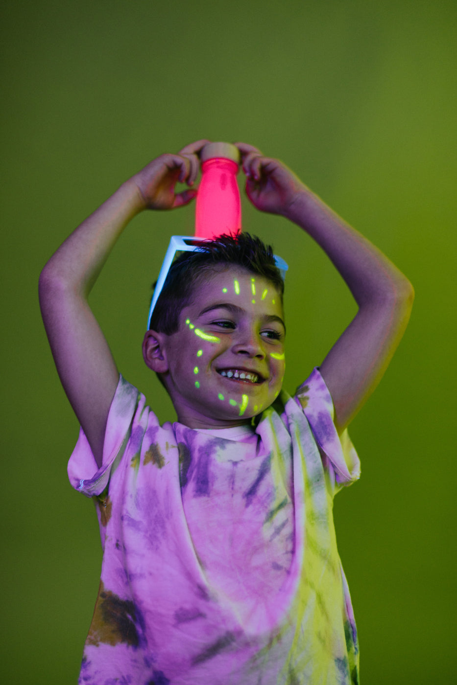 Petit Boum - Sensorikspielzeug Float Bottle - Fluo Pink Bild 1