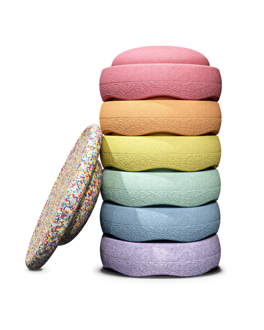 Stapelstein® Rainbow Set pastel – 7-teiliges Set mit Balance Board