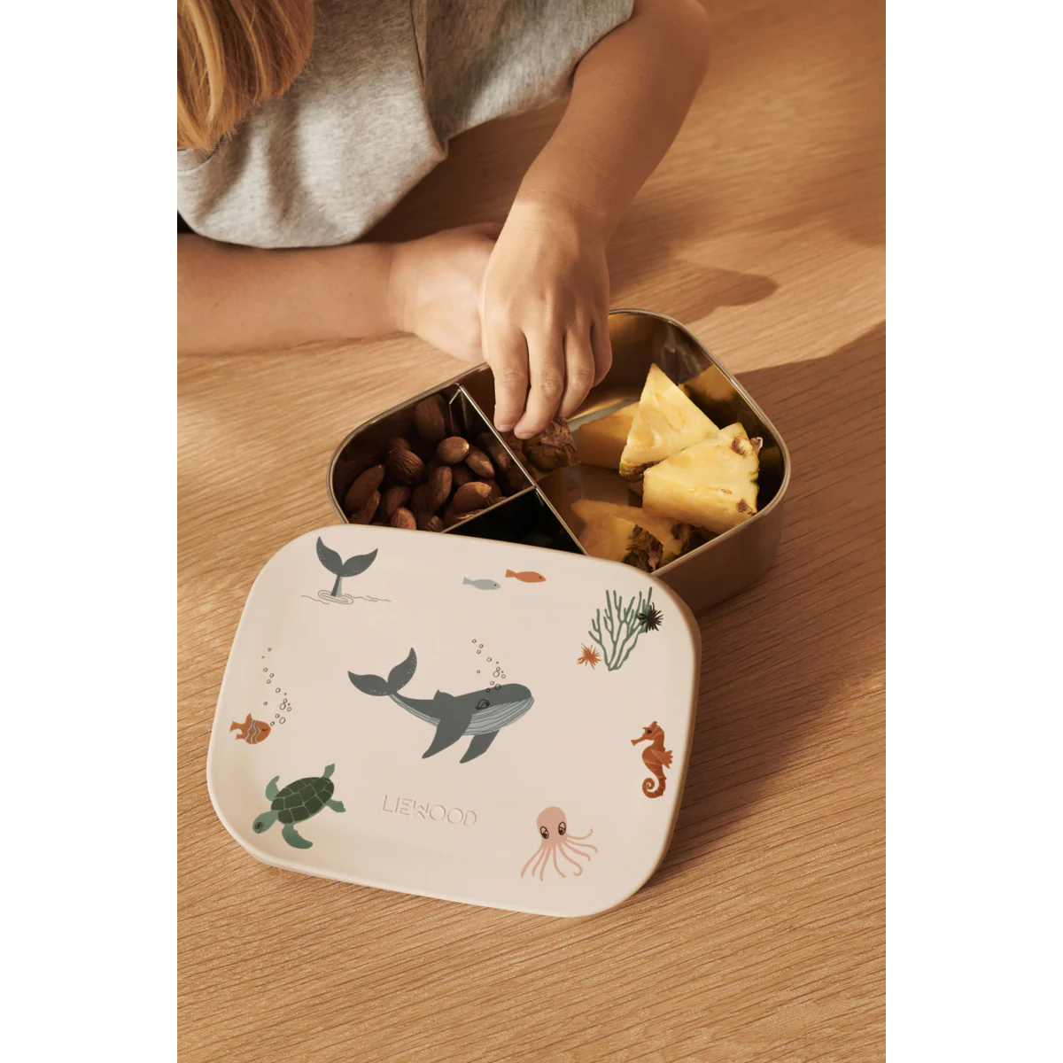 Liewood Arthur Lunchbox Sea Creatures mit unterteilten Fächern und flexiblem Silikondeckel