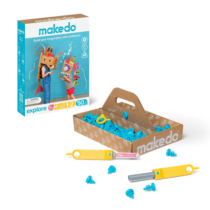 Makedo Explore Kit Inhalte: bedruckte Kartonbox mit gelben Werkzeugen und türkisen Verbindungselementen