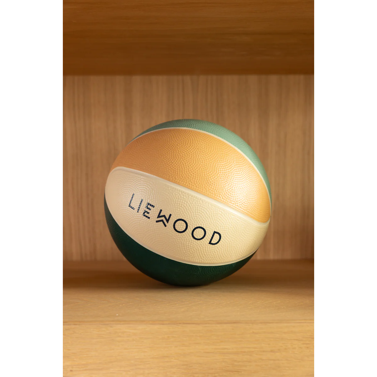 Basketball DESMOND in Peppermint mit buntem Multi-Mix-Muster von Liewood