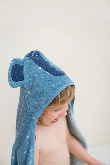 Kapuzenbadetuch Trixie Mrs. Elephant mit niedlichem Elefanten-Motiv in Weiß
