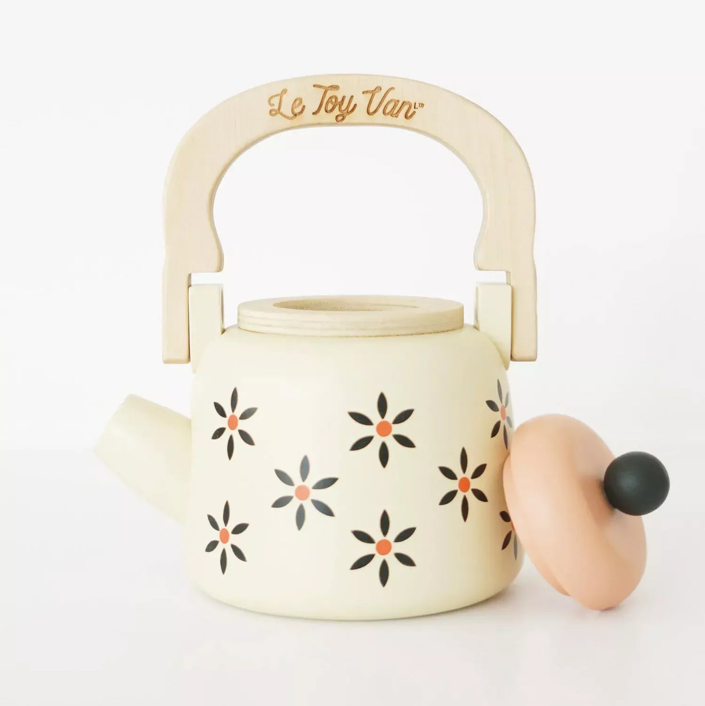 Le To Van - Vintage Wooden Kettle