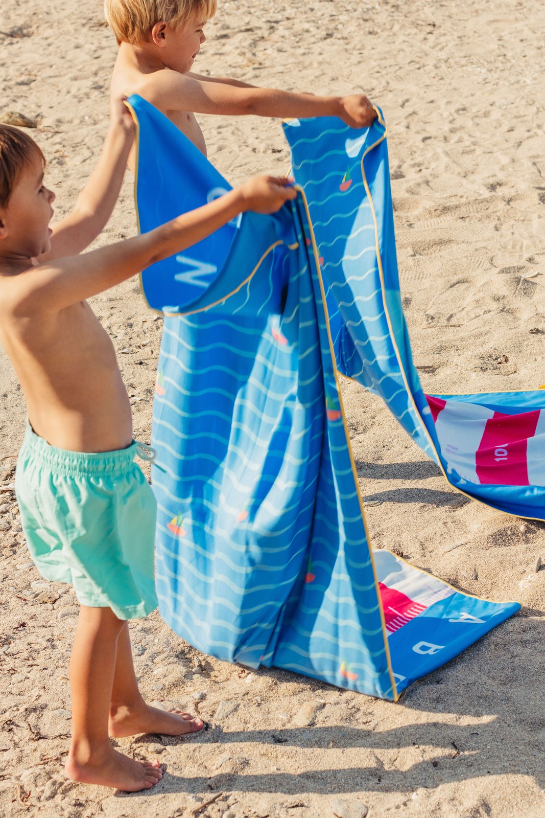 Quut - Playtowel L Lighthouse blue - laralutzquuttoys2025-1351