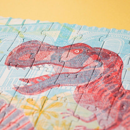 Londji Discover the Dinosaurs Puzzle, Detail mit rot gezeichnetem Tyrannosaurus