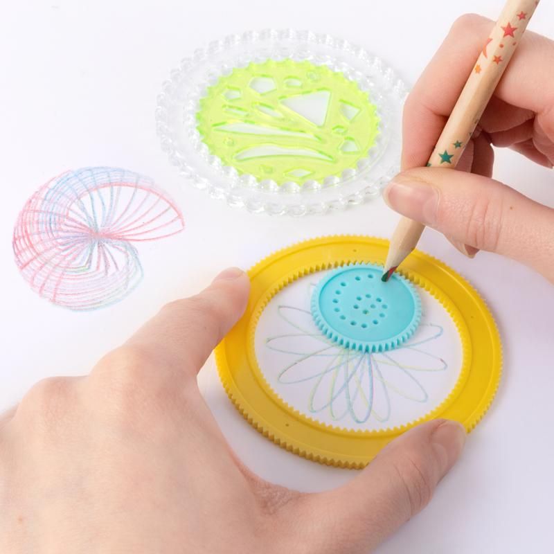 Spirographen und Mandala-Set 6-teilig von Trendhaus mit Schablonen und Zahnrädern