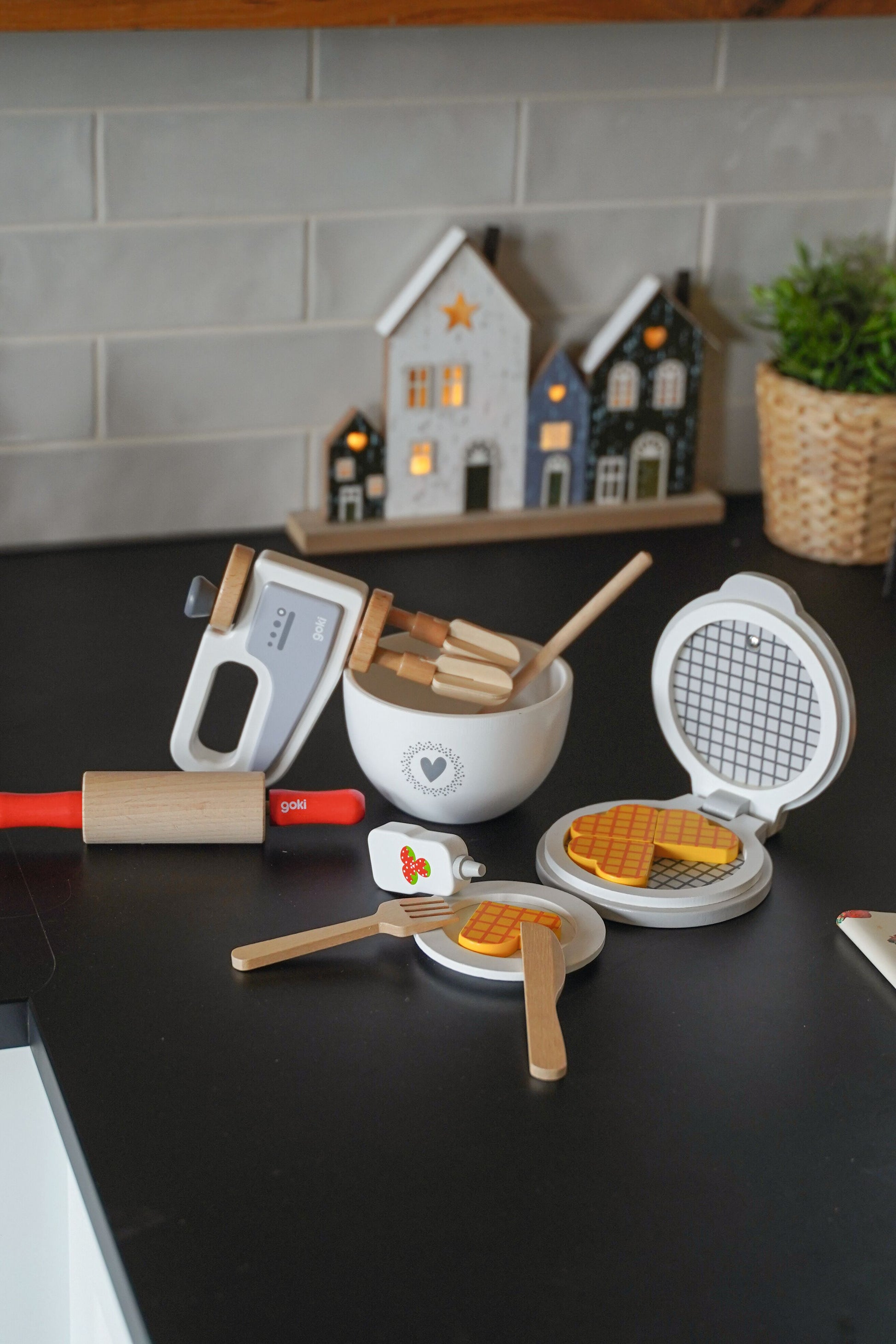 Goki - Waffeleisen mit Zubehör Bild 5