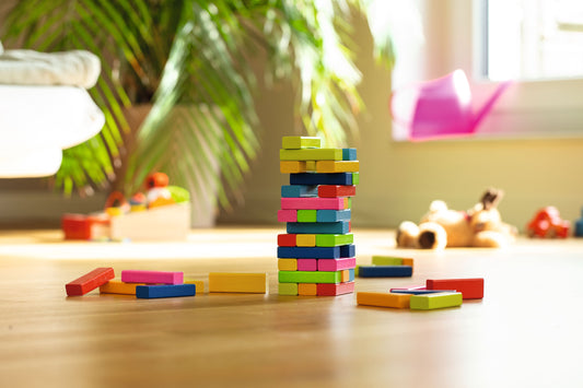Goki - Geschicklichkeitsspiel Wackelturm Regenbogen Bild 4